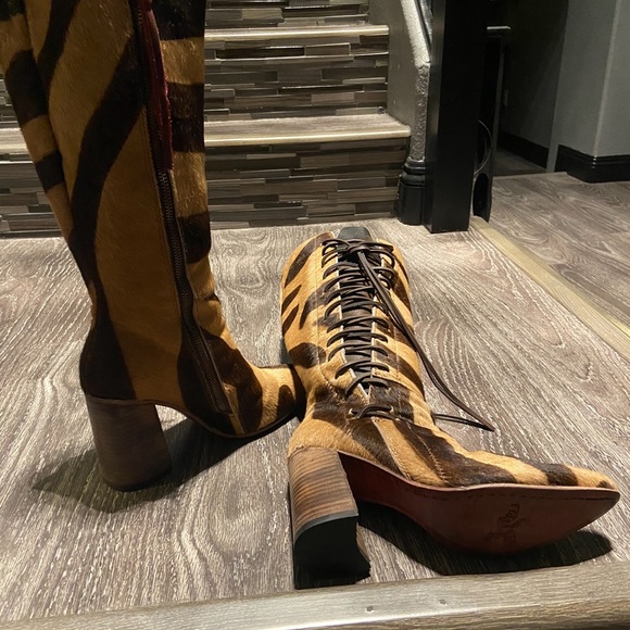 Brand New Freebird boots! Paid $500, selling for $300, Size 9. - Picture 3 of 5